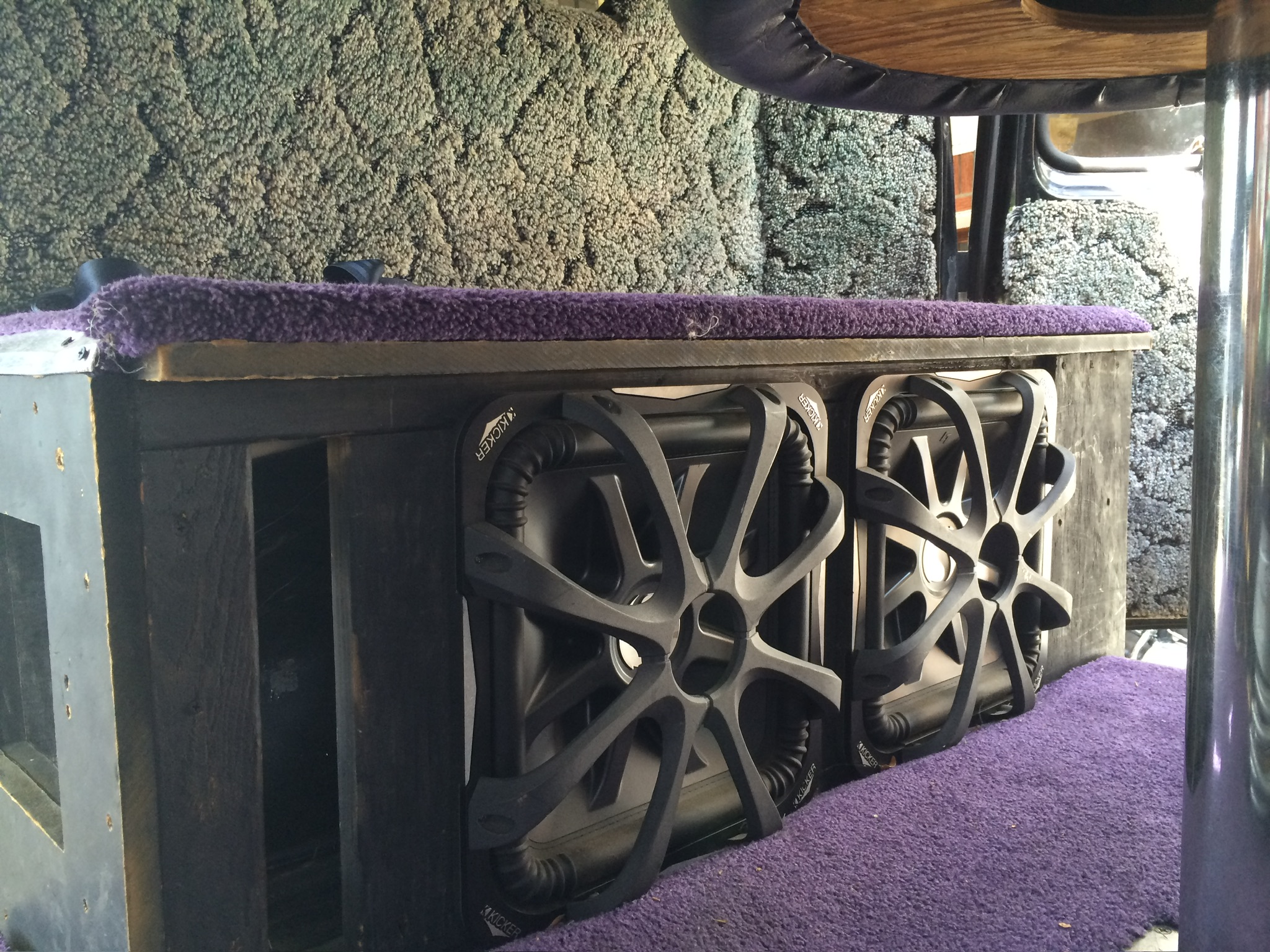 Speaker system the van